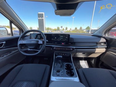 2027 Kia Carnival LX