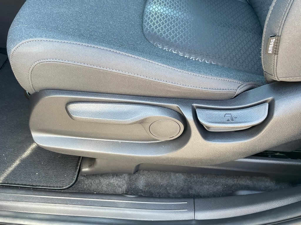 2026 Kia Carnival LX