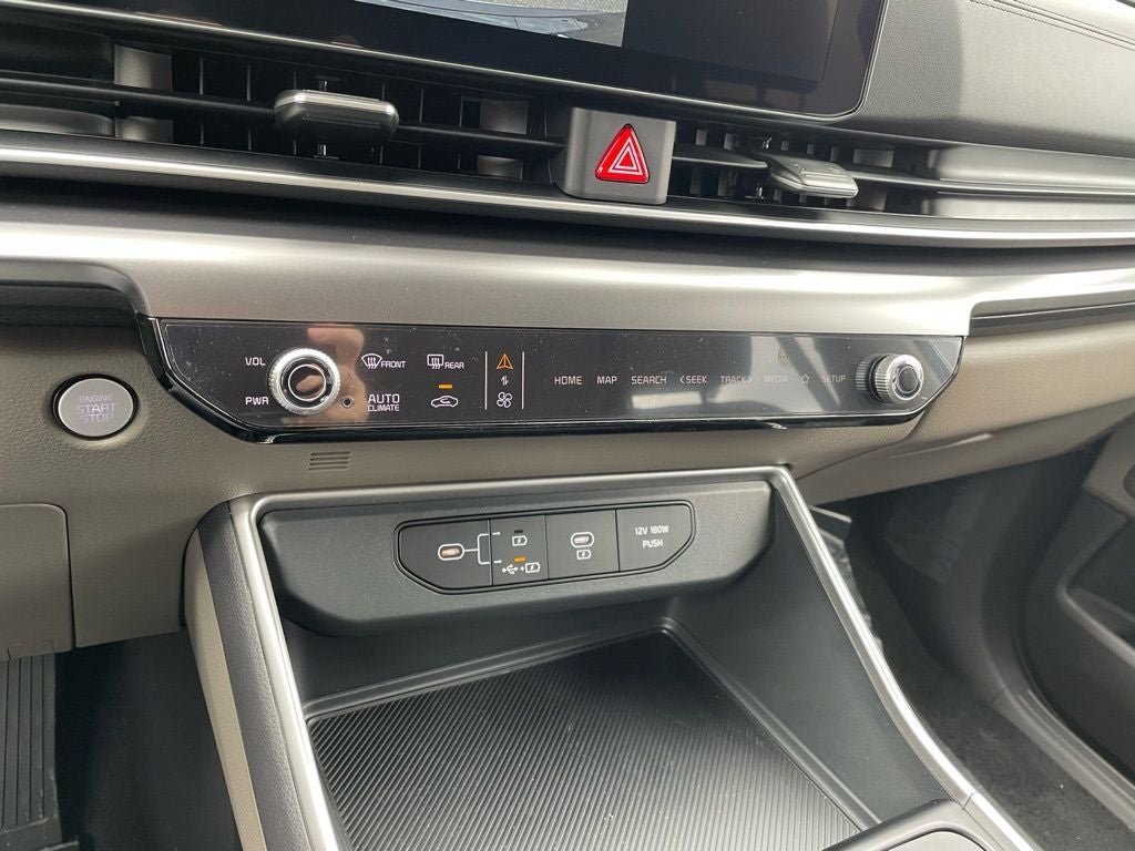 2026 Kia Carnival LXS