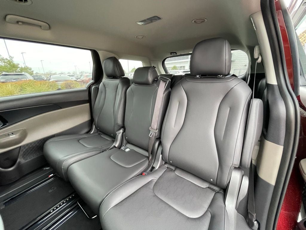 2026 Kia Carnival LXS