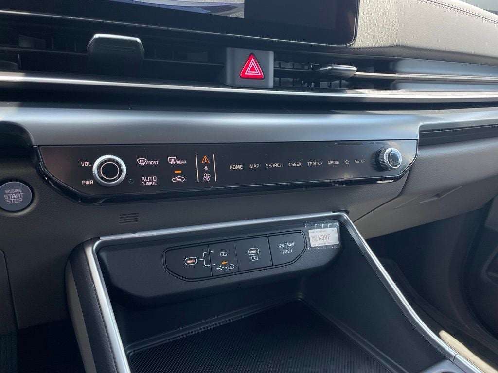2026 Kia Carnival LXS