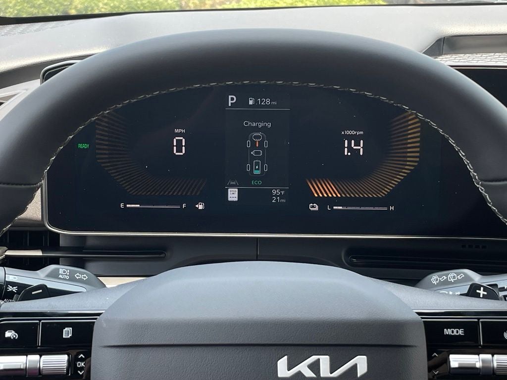 2027 Kia Carnival Hybrid LXS