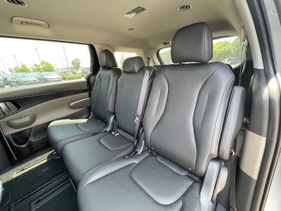 2027 Kia Carnival Hybrid LXS