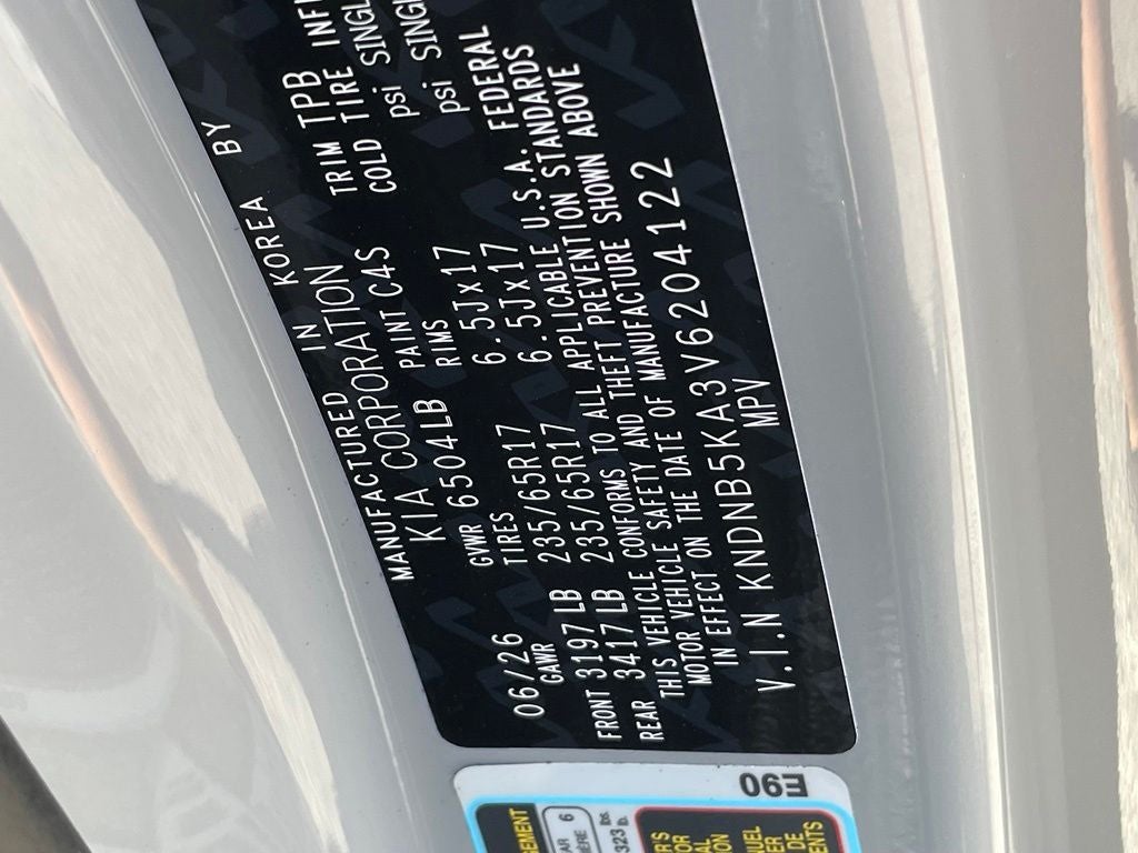 2027 Kia Carnival Hybrid LXS