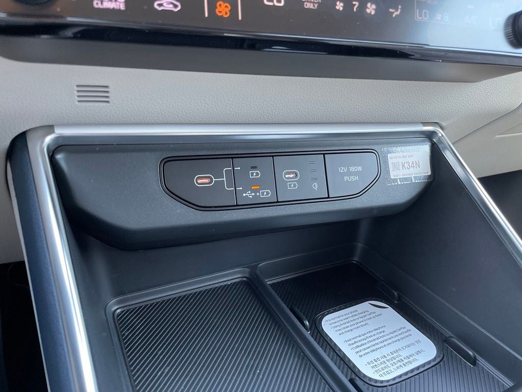 2026 Kia Carnival Hybrid EX