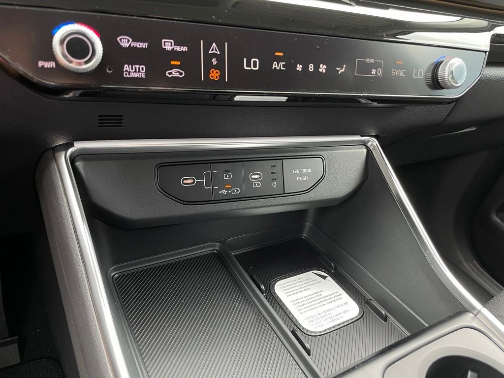 2027 Kia Carnival SX Prestige