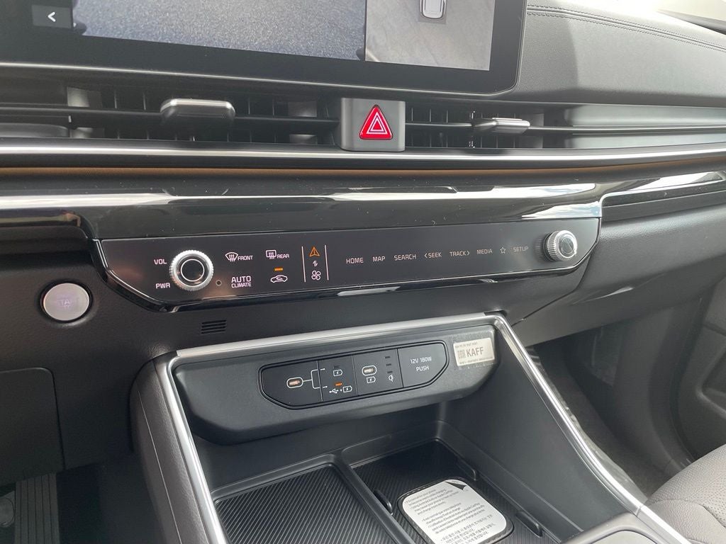 2027 Kia Carnival SX Prestige