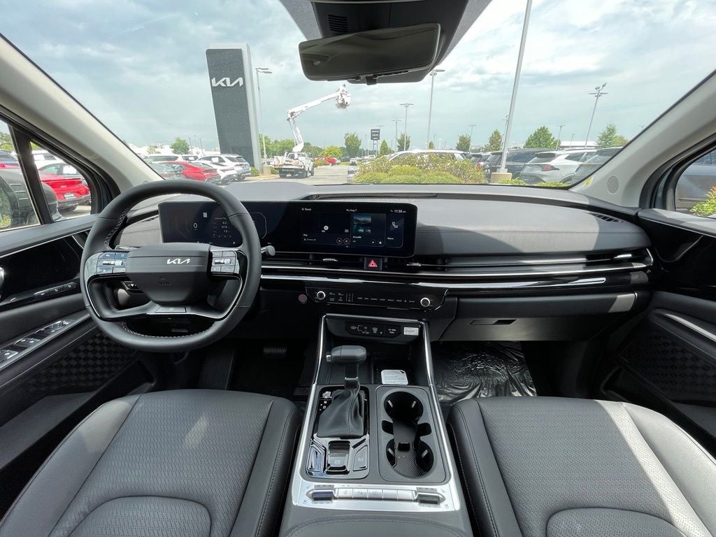 2027 Kia Carnival SX Prestige