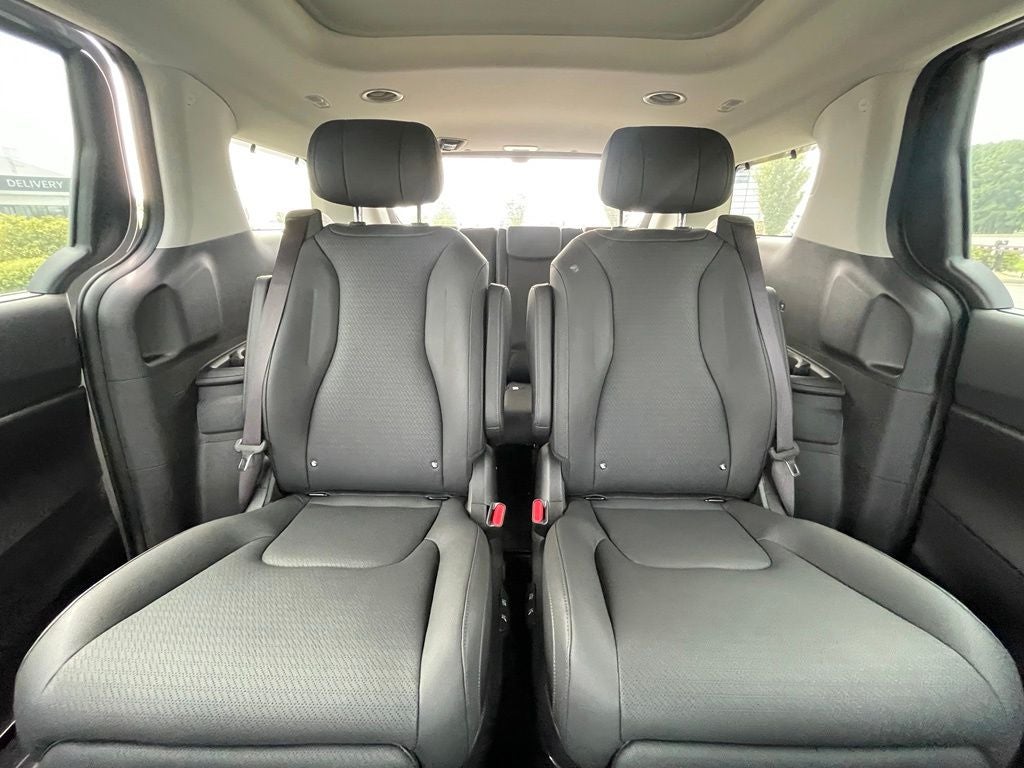 2027 Kia Carnival SX Prestige