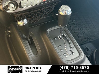 2015 Jeep Wrangler Unlimited Sahara Altitude - 4WD / CLEAN CARFAX / LIFT / WHEELS / TIRES