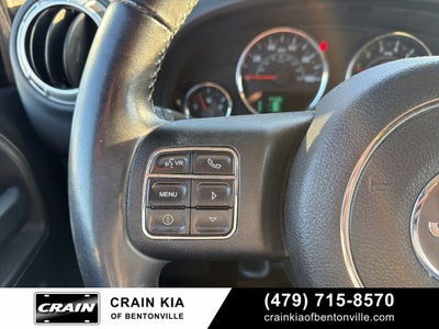 2014 Jeep Wrangler Unlimited Rubicon - LIFTED! / 4WD / CLEAN CARFAX