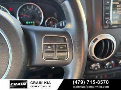 2014 Jeep Wrangler Unlimited Rubicon - LIFTED! / 4WD / CLEAN CARFAX