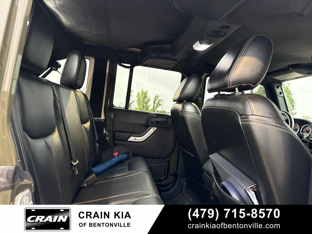 2015 Jeep Wrangler Unlimited Rubicon Hard Rock - 4WD / CLEAN CARFAX