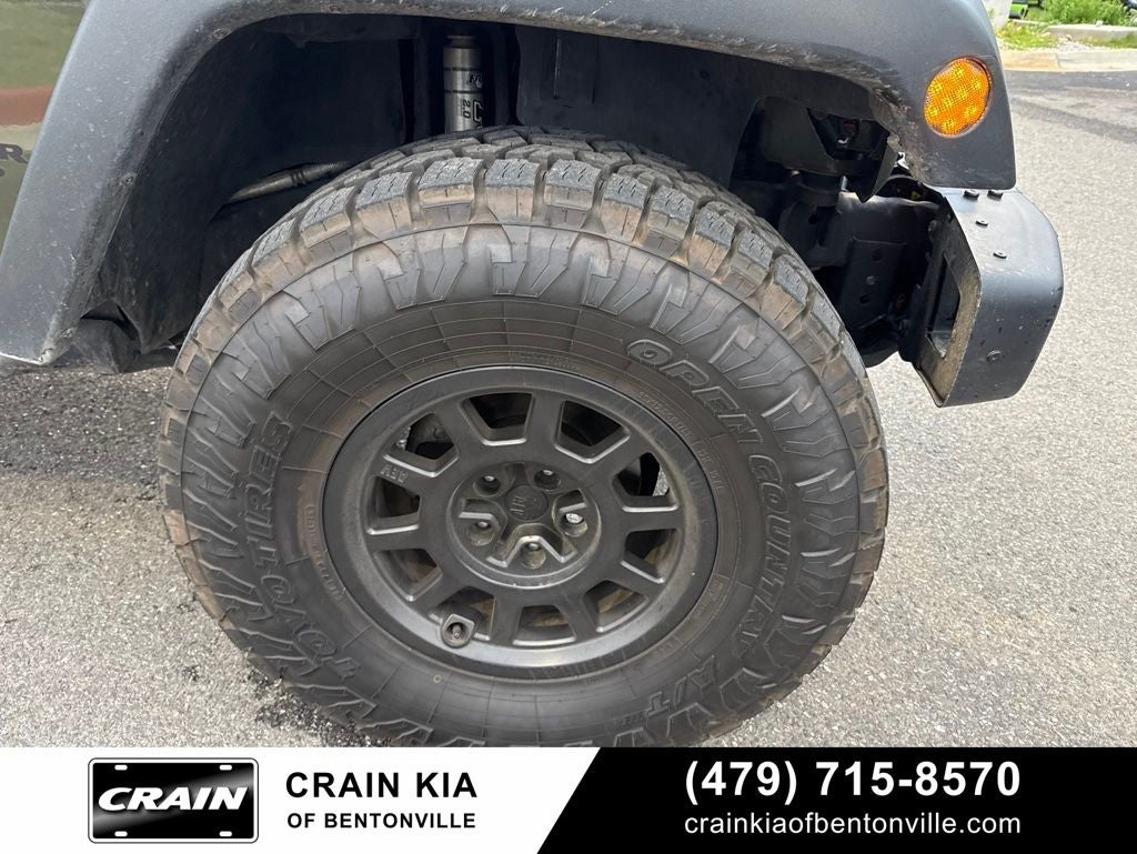 2015 Jeep Wrangler Unlimited Rubicon Hard Rock - 4WD / CLEAN CARFAX
