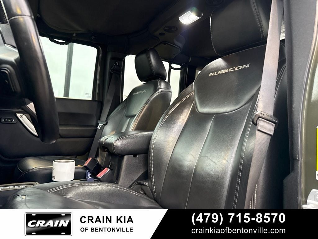 2015 Jeep Wrangler Unlimited Rubicon Hard Rock - 4WD / CLEAN CARFAX