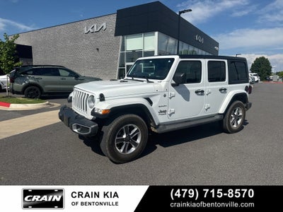 2018 Jeep Wrangler Unlimited Sahara - 4WD / CLEAN CARFAX / ONE OWNER