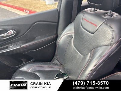 2016 Jeep Cherokee Trailhawk - 4WD / SUNROOF / CLEAN CARFAX