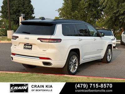 2025 Jeep Grand Cherokee L Summit - 4WD / PANORAMIC SUNROOF / CLEAN CARFAX