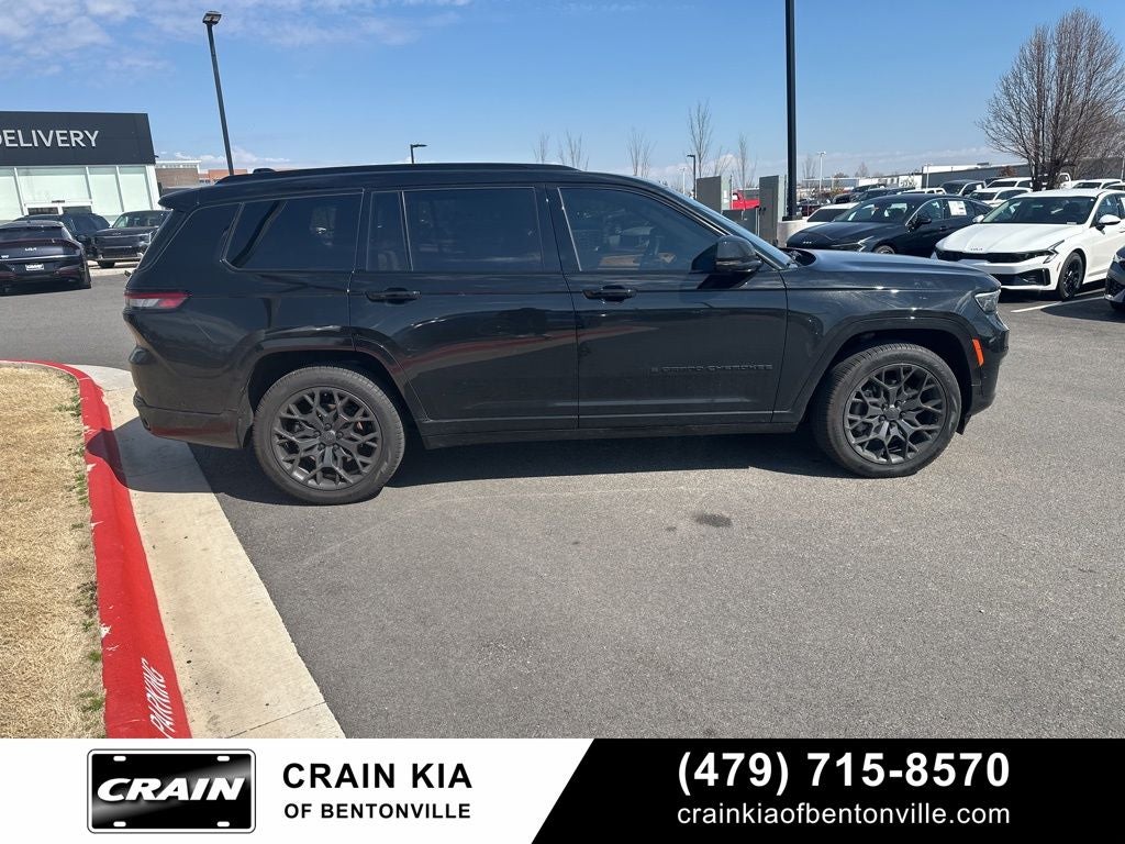 2023 Jeep Grand Cherokee L Summit - 4WD / PANORAMIC SUNROOF / ONE OWNER