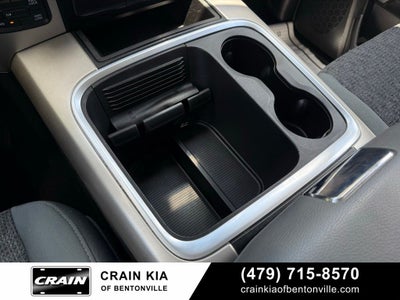 2019 RAM 1500 Classic Big Horn - 4WD / CLEAN CARFAX / LIFTED!