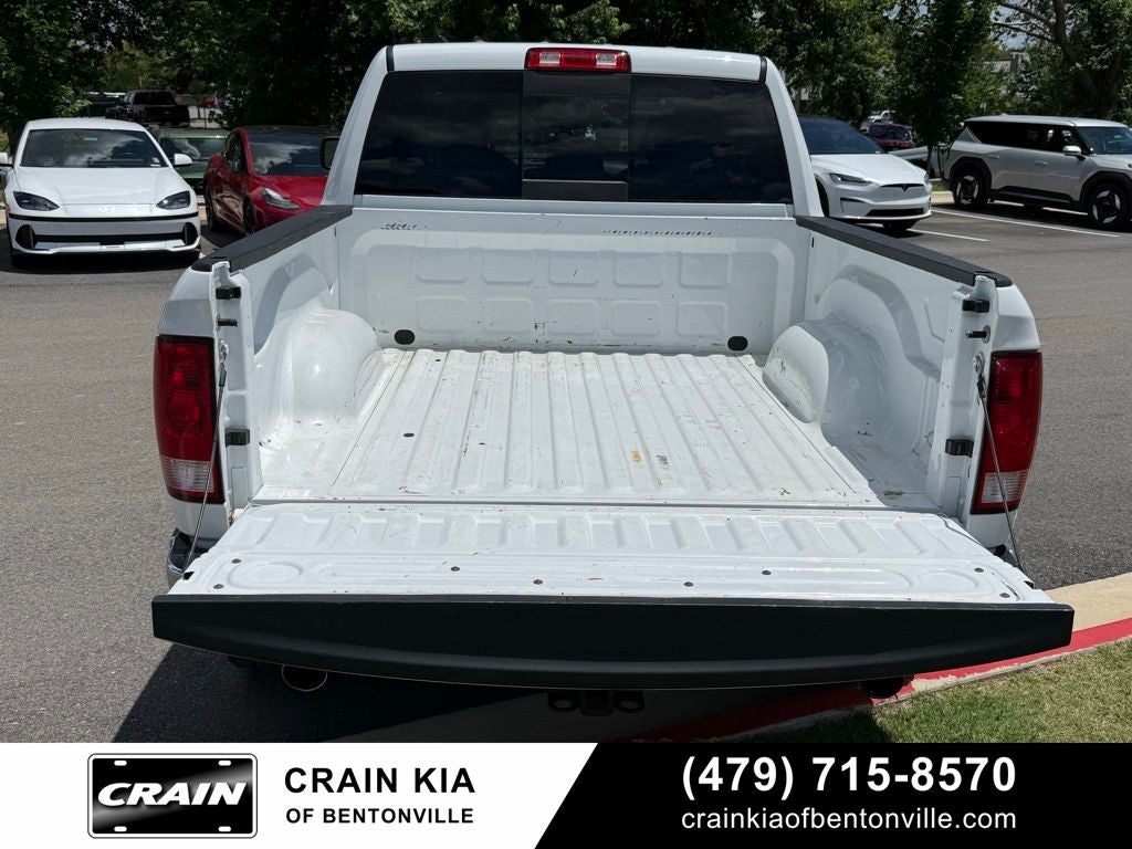 2019 RAM 1500 Classic Big Horn - 4WD / CLEAN CARFAX / LIFTED!