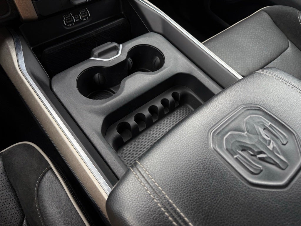 2020 RAM 1500 Laramie - CLEAN CARFAX