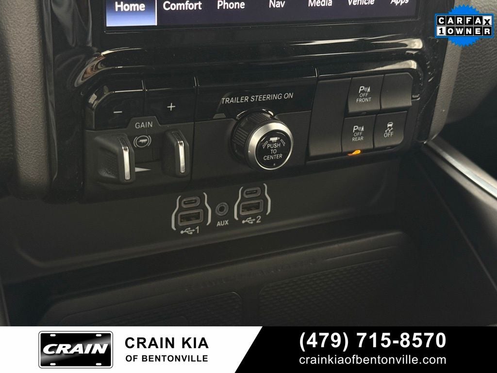2025 RAM 1500 Big Horn/Lone Star - 4WD / PANORAMIC SUNROOF / ONE OWNER