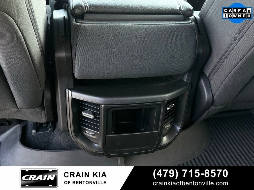 2025 RAM 1500 Warlock - 4WD / CLEAN CARFAX / ONE OWNER