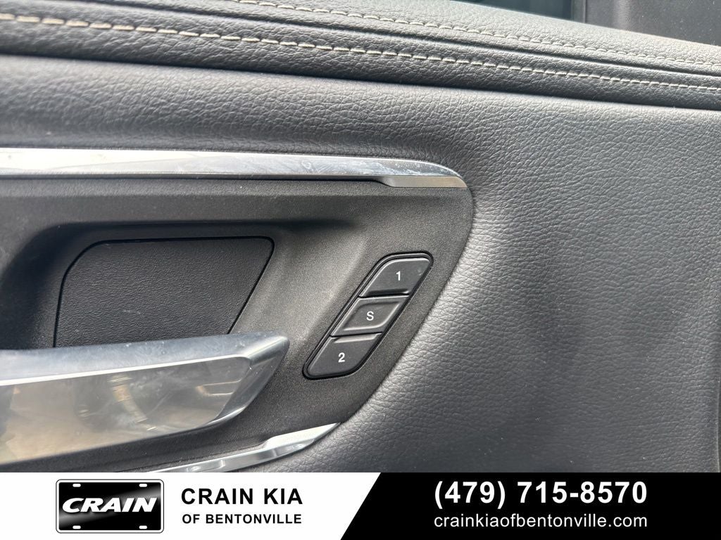 2025 RAM 1500 Laramie - 4WD / CLEAN CARFAX