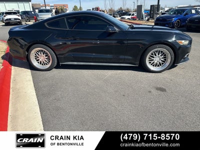 2016 Ford Mustang V6