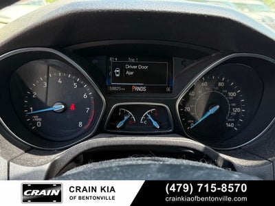 2018 Ford Focus Titanium - SUNROOF / CLEAN CARFAX / LOW MILES!