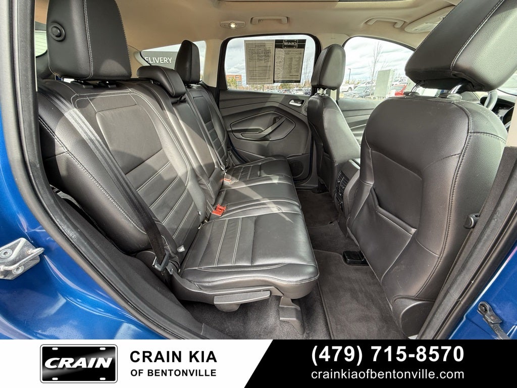 2017 Ford Escape Titanium - PANORAMIC SUNROOF / CLEAN CARFAX