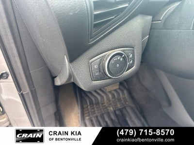 2018 Ford Escape SE - 4WD / CLEAN CARFAX / ONE OWNER