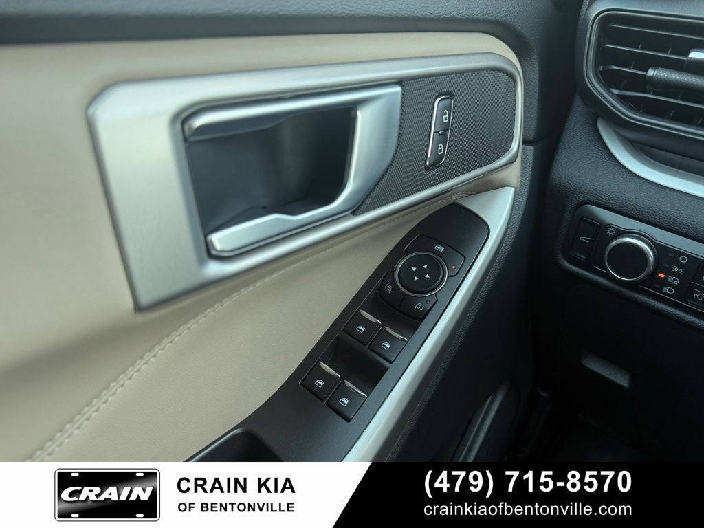 2023 Ford Explorer XLT - CLEAN CARFAX / ONE OWNER / 3RD ROW