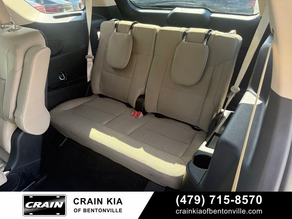 2023 Ford Explorer XLT - CLEAN CARFAX / ONE OWNER / 3RD ROW