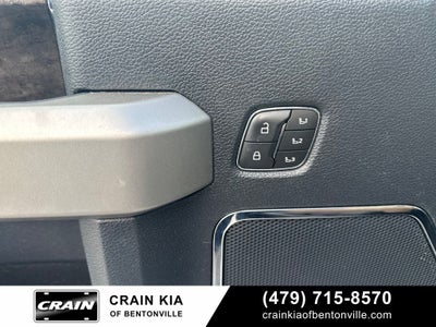 2022 Ford F-250SD Lariat - 4WD / CLEAN CARFAX / ONE OWNER