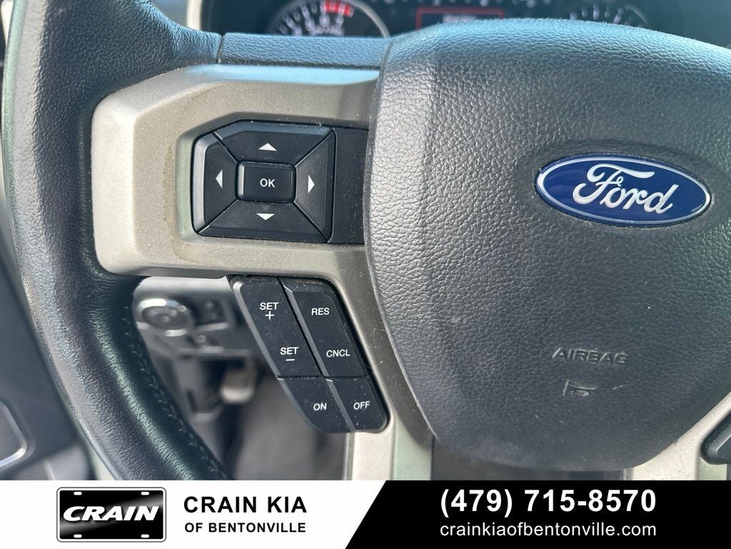 2022 Ford F-250SD Lariat - 4WD / CLEAN CARFAX / ONE OWNER