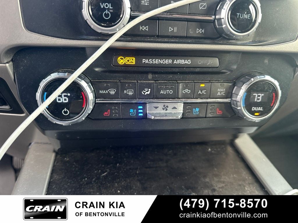 2022 Ford F-250SD Lariat - 4WD / CLEAN CARFAX / ONE OWNER