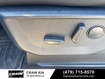 2022 Ford F-150 XLT - 4WD / 302A HIGH / $60,700 MSRP