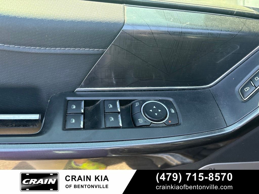 2021 Ford F-150 XLT - 4WD / CLEAN CARFAX