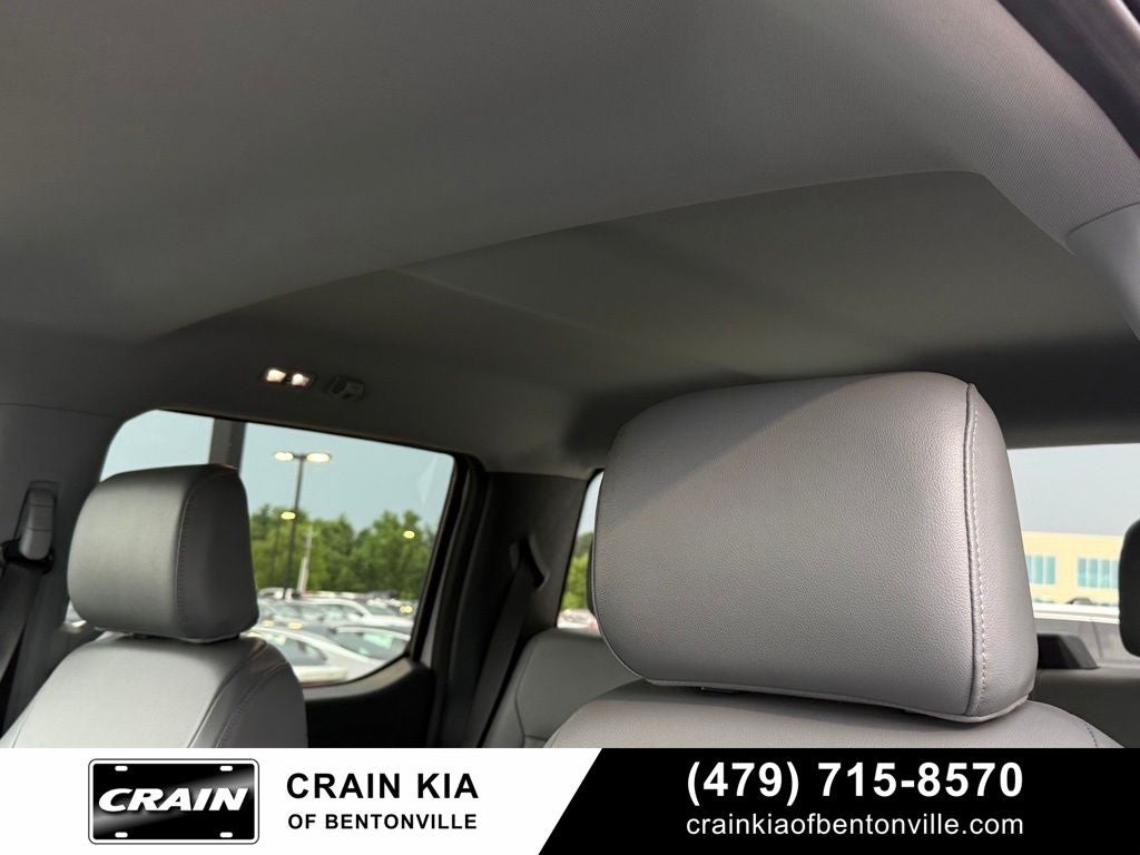 2022 Ford F-150 Lightning Pro - AWD / CLEAN CARFAX / ONE OWNER