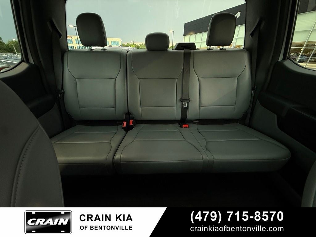 2022 Ford F-150 Lightning Pro - AWD / CLEAN CARFAX / ONE OWNER