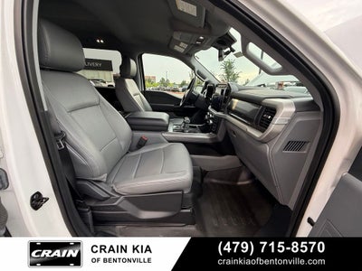 2022 Ford F-150 Lightning Pro - AWD / CLEAN CARFAX / ONE OWNER
