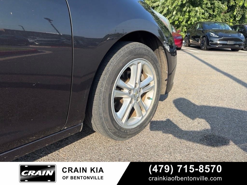 2017 Chevrolet Cruze LT - CLEAN CARFAX