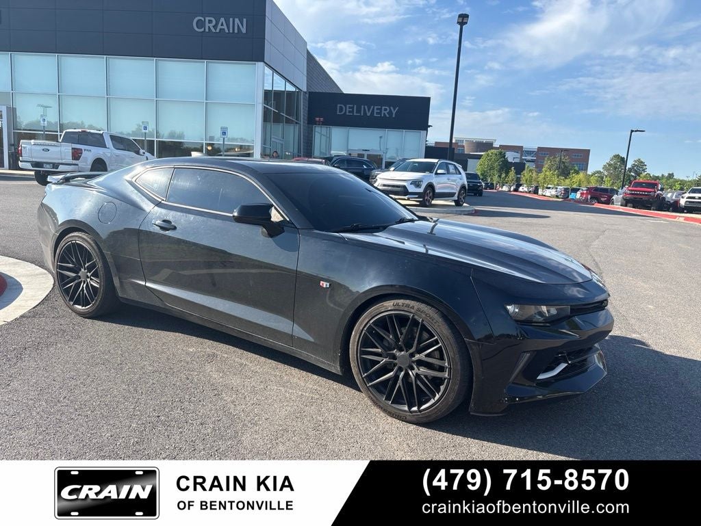 2018 Chevrolet Camaro 2LT - SUNROOF / LEATHER / LOW MILES!