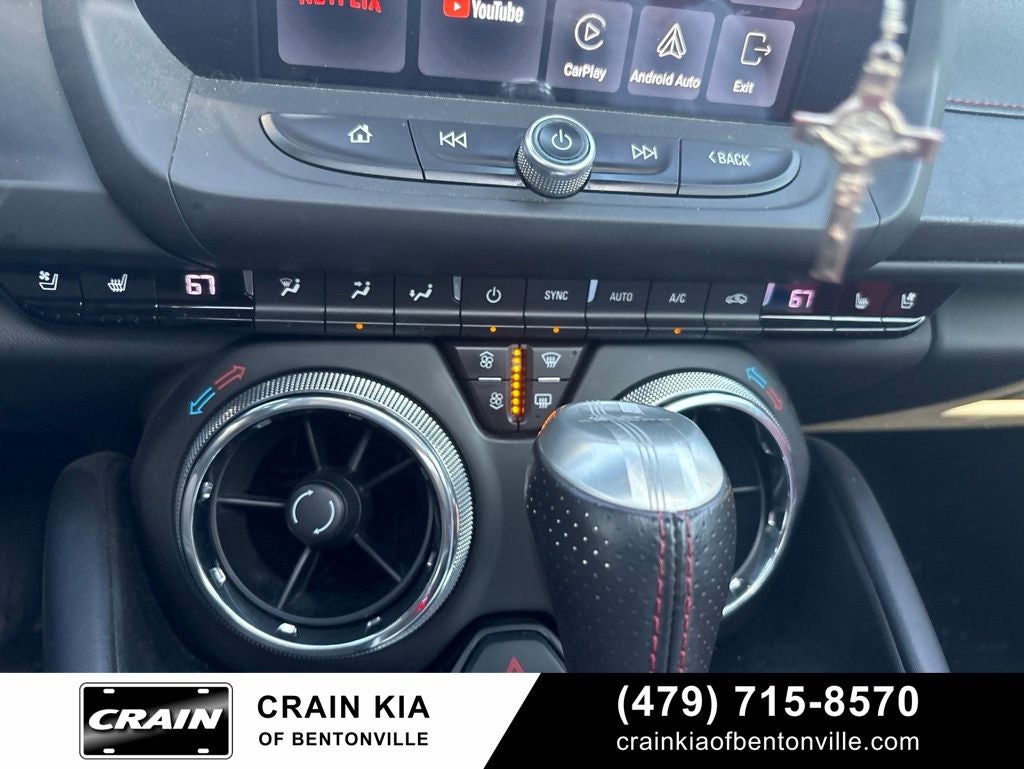 2018 Chevrolet Camaro 2LT - SUNROOF / LEATHER / LOW MILES!
