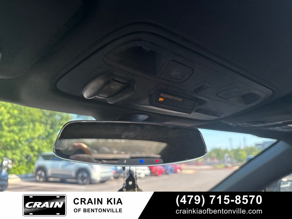 2018 Chevrolet Camaro 2LT - SUNROOF / LEATHER / LOW MILES!
