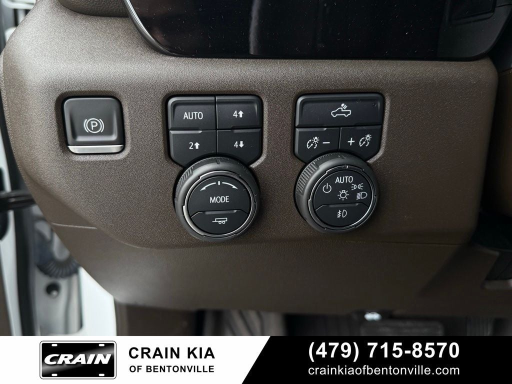 2023 Chevrolet Silverado 1500 RST - 4WD / CLEAN CARFAX / ONE OWNER