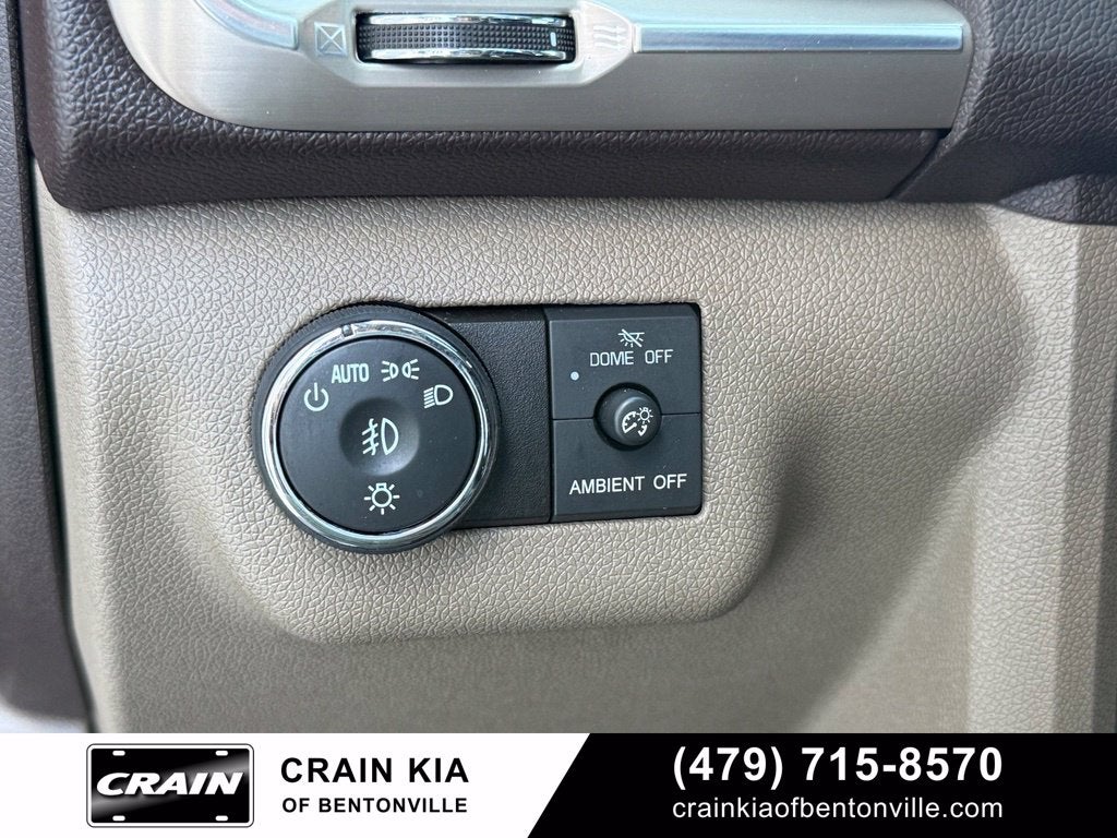 2016 GMC Acadia Denali - AWD / SUNROOF / DVD