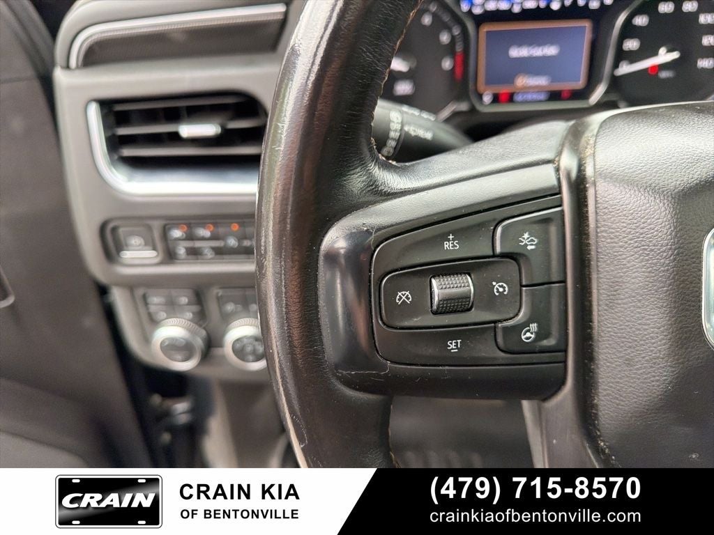 2021 GMC Yukon AT4 - 4WD / PANORAMIC SUNROOF / CLEAN CARFAX